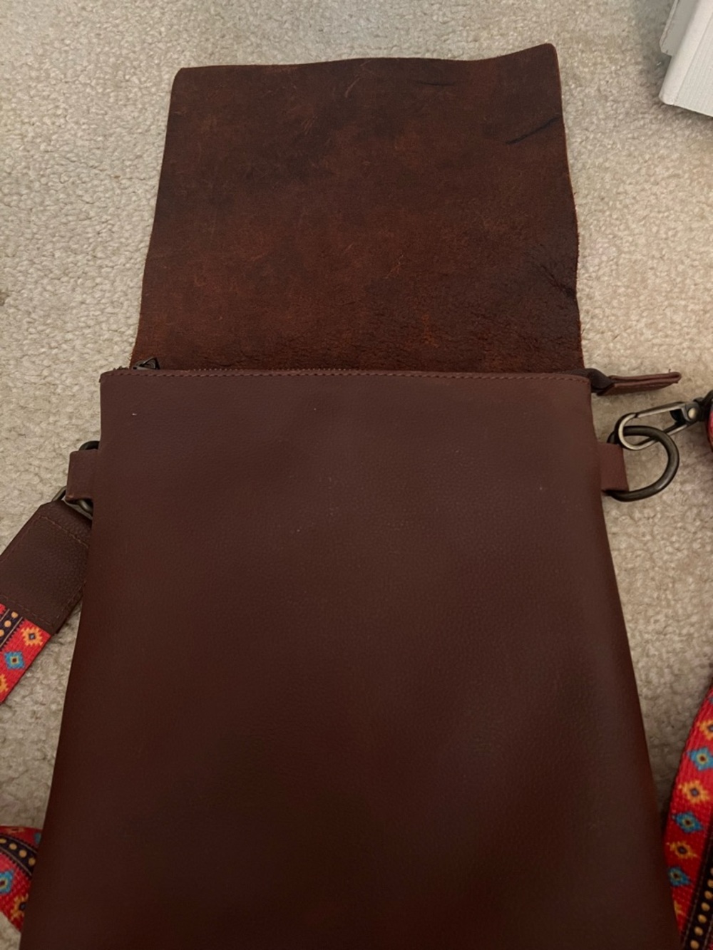 Burgundy Crossbody Messenger Bag with Patterned Strap - Picture 3 of 6